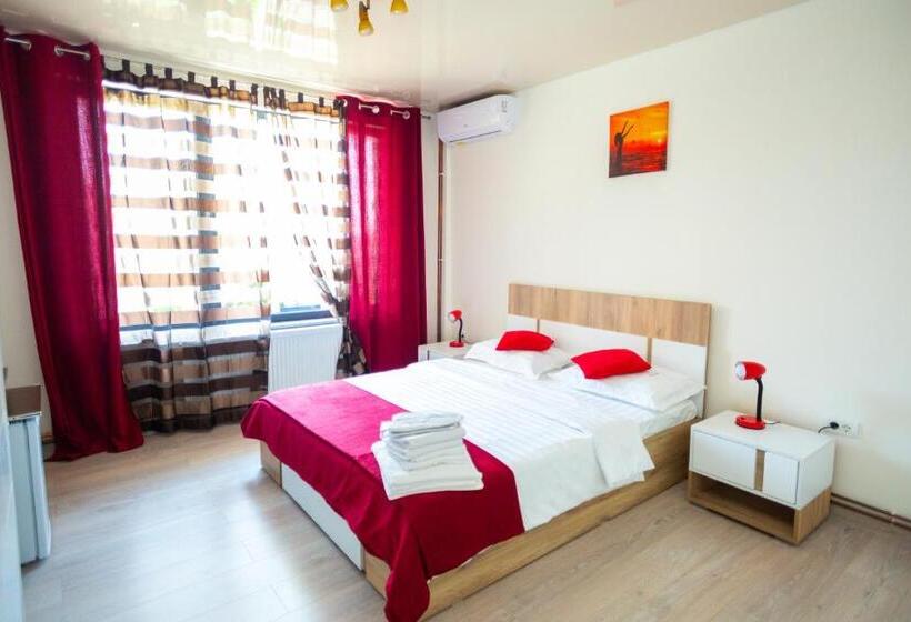 بنسيون Casa Angy