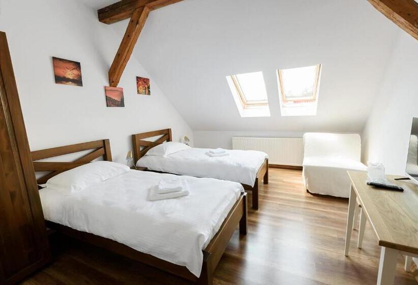 膳宿费 Chic Voyage