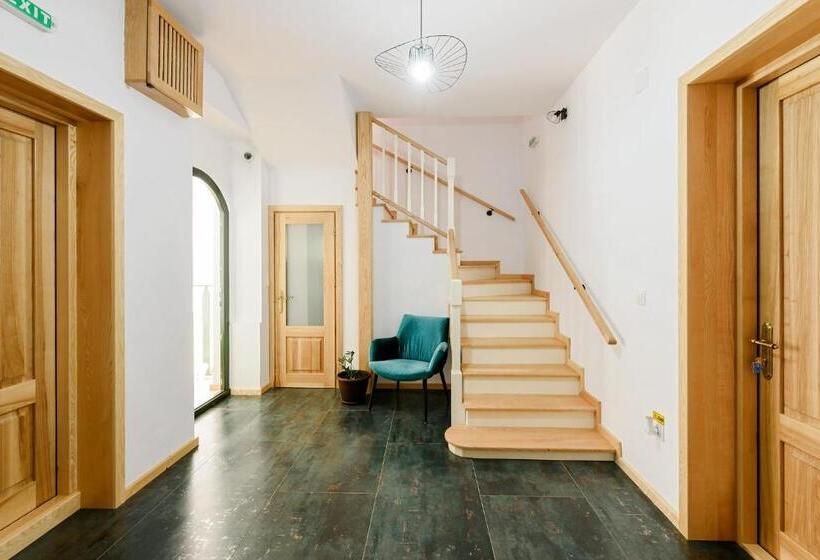 膳宿费 Chic Voyage