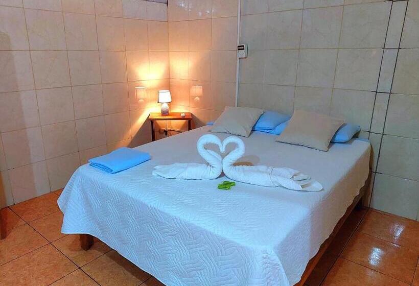 پانسیون Hostel Del Pacífico