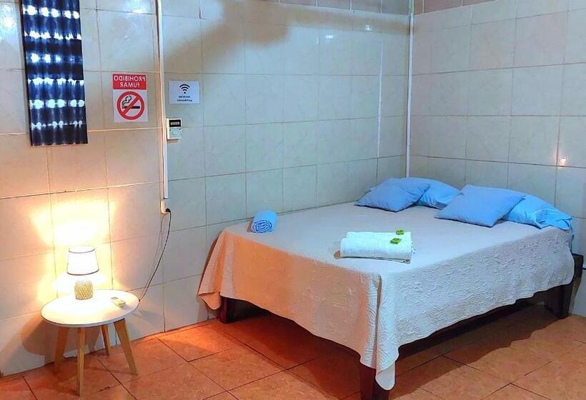 پانسیون Hostel Del Pacífico