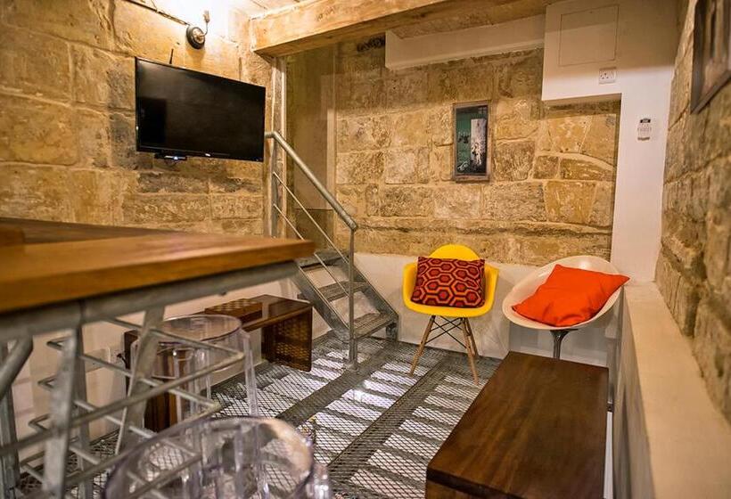 پانسیون No 68 In Valletta