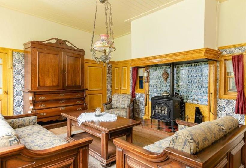 リゾートホテル Luxury Group Accommodation For 14 People