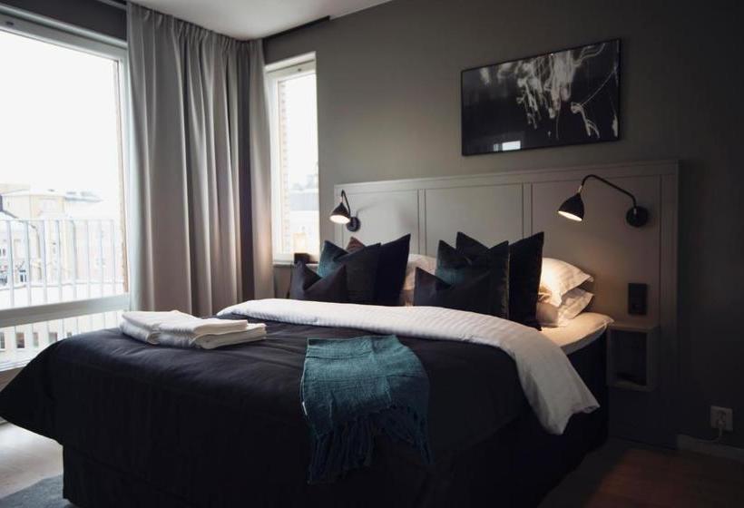 Sky Hotel Apartments, Hospitalstorget