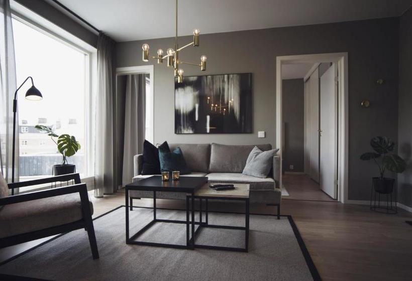 Sky Hotel Apartments, Hospitalstorget