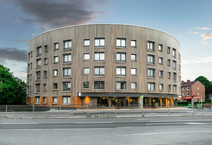 Sky Hotel Apartments Valla Berså