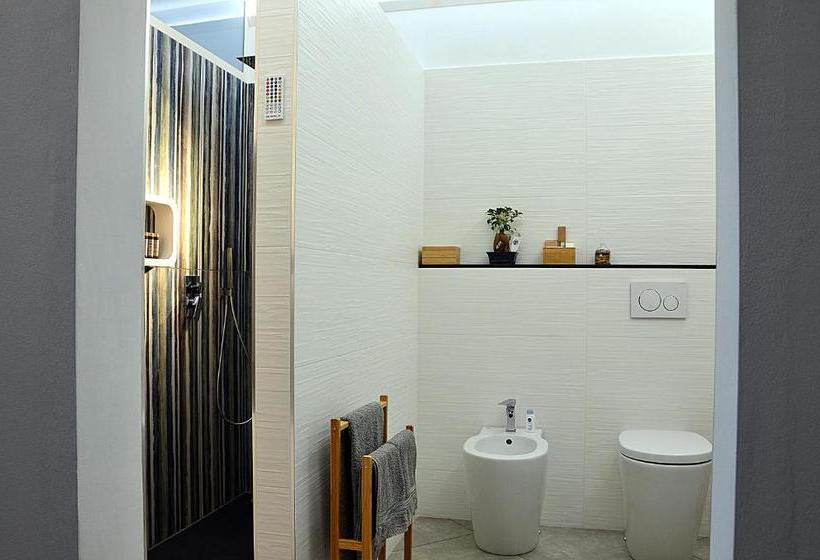 ベッドアンドブレックファースト Bb Borgo Biella