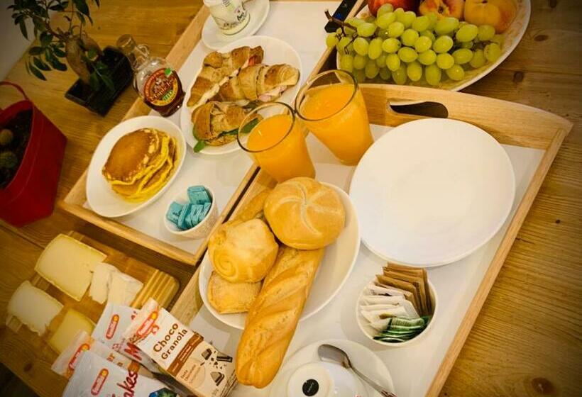 ベッドアンドブレックファースト Bb Borgo Biella