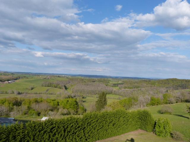 مبيت وإفطار Chambres D Hôtes   Château De Larre
