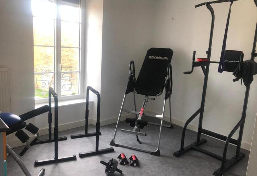 مبيت وإفطار Les Papoulis