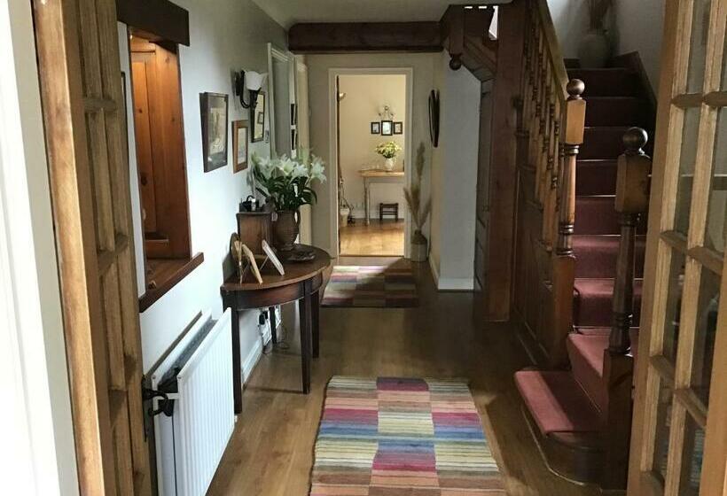 مبيت وإفطار Yorecroft