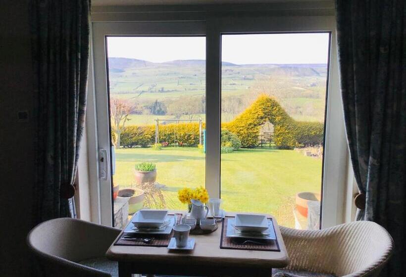 مبيت وإفطار Yorecroft