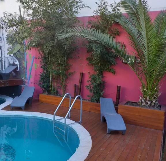 Bucanaan Hostel Boutique