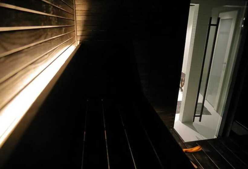 Haltia Lake Lodge Nature Boutique Hotel & Glamping