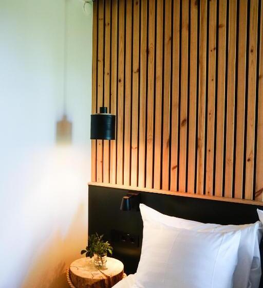 Haltia Lake Lodge Nature Boutique Hotel & Glamping