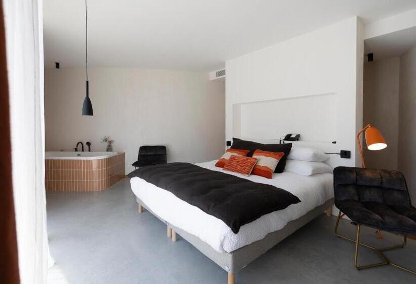 هتل A Speranza Suites Avec Piscine Privative Chauffée