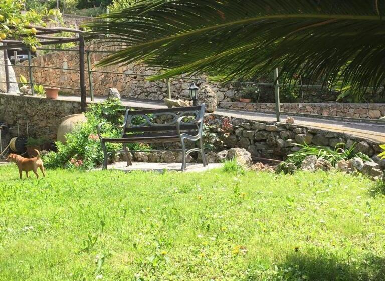 ホテル Agriturismo I Lamoi