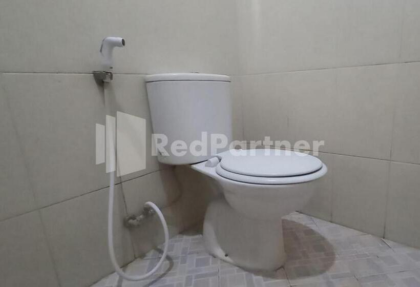 ホテル Almeira Homestay Syariah Near Makam Sunan Ampel Mitra Reddoorz