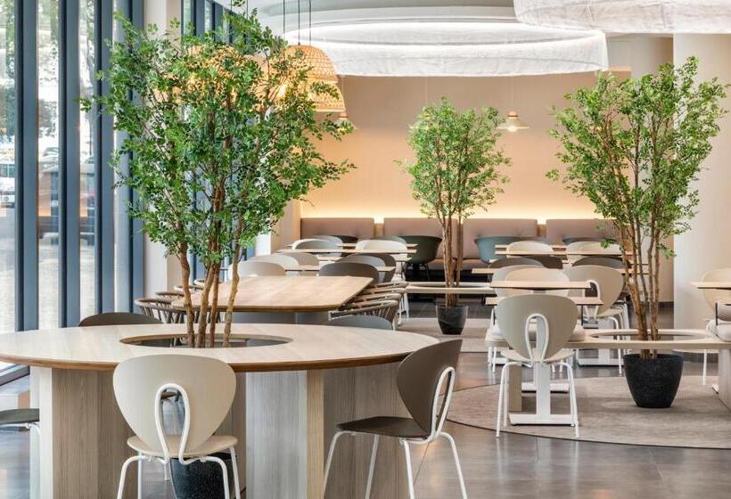 B&b Hotel Lisboa Montijo