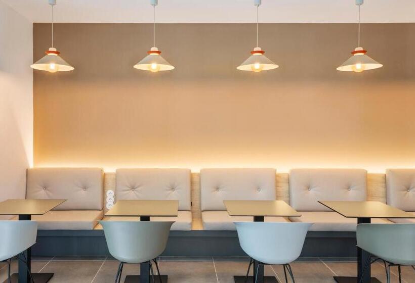 B&b Hotel Lisboa Montijo