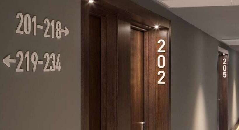 B&b Hotel Lisboa Montijo