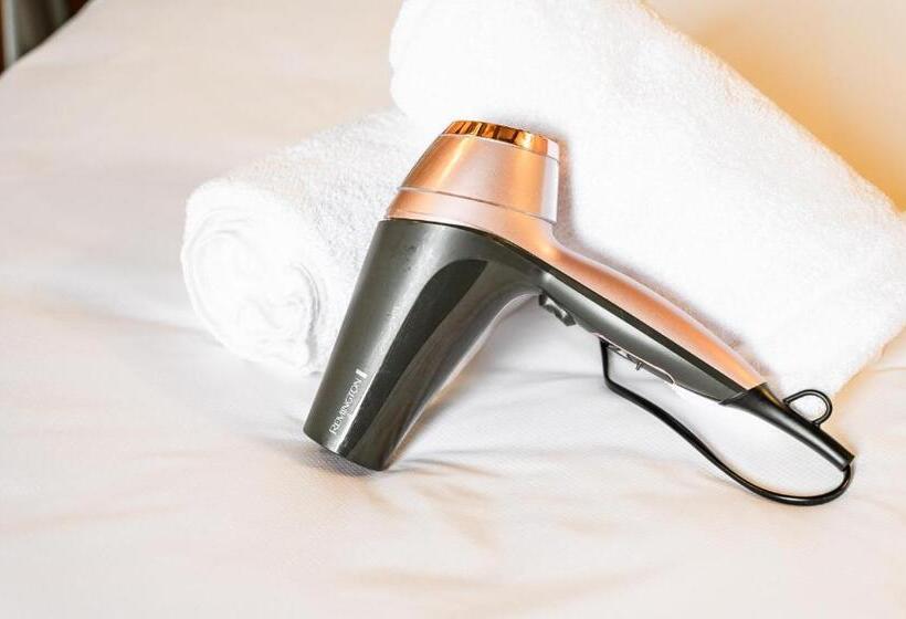 هتل Borgo Petroro