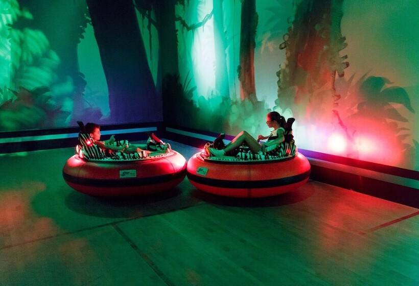 בית מלון כפרי Het Heijderbos By Center Parcs