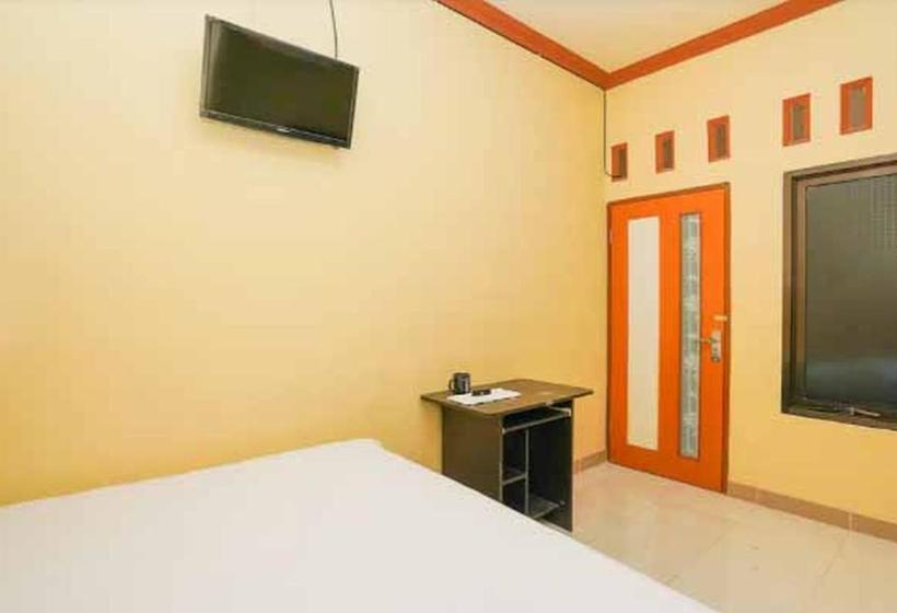 Hotel Koolkost Syariah Near Pelabuhan Gresik