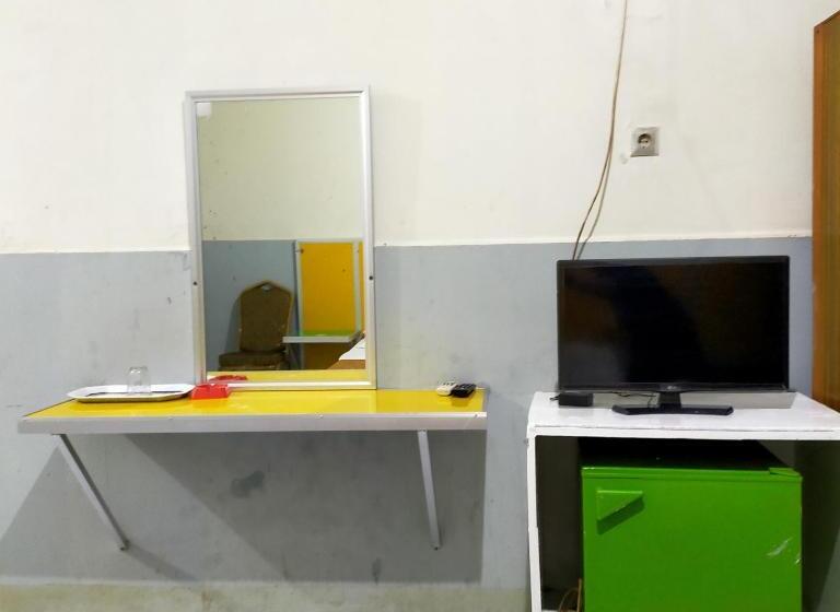 호텔 Nirwana Ternate Redpartner