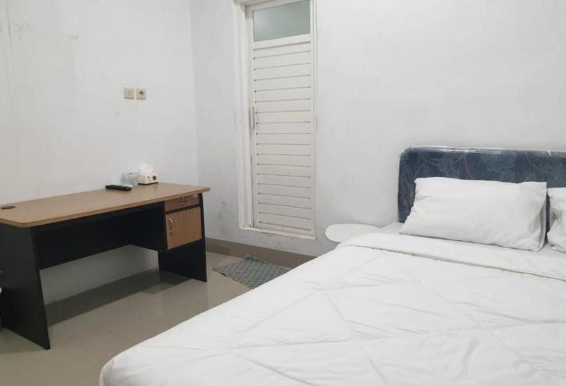 فندق Oyo 90440 Zleepy Whiteland