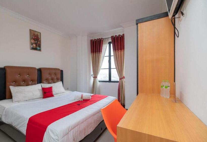 هتل Reddoorz Near Rsia Andini Pekanbaru