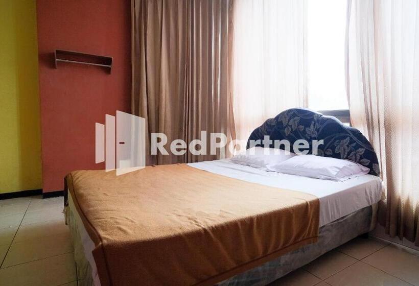 Reddoorz At Sparkling Hotel Surabaya