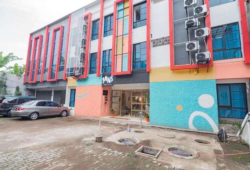 Sans Hotel Andalucia Pasteur Bandung