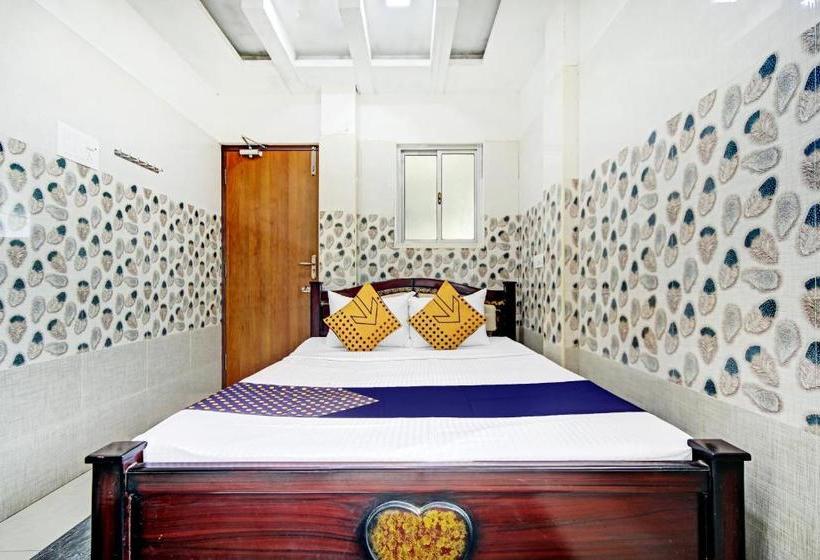 ホテル Spot On 80552 Krk Guest House