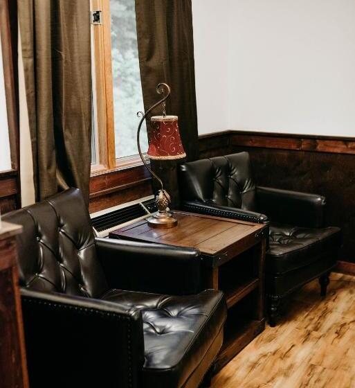 فندق Sylvan Valley Lodge And Cellars