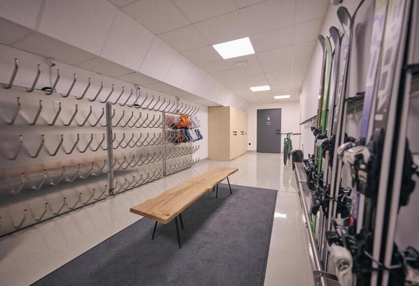 هتل Triangel Boutique