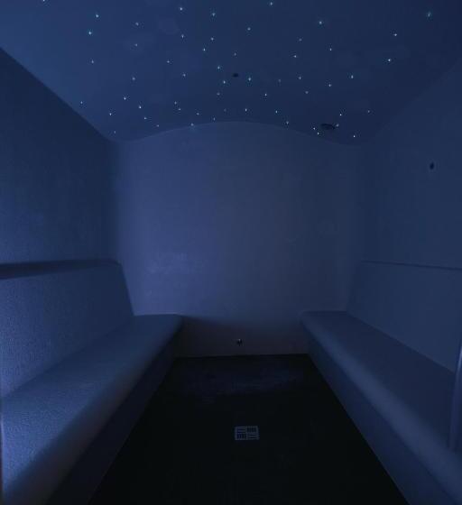 هتل Triangel Boutique