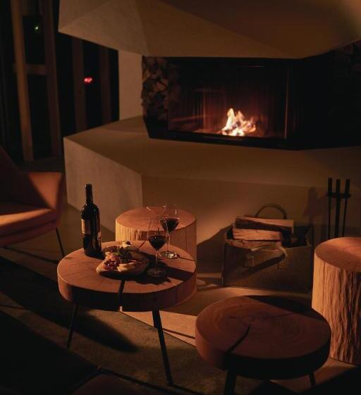 هتل Triangel Boutique