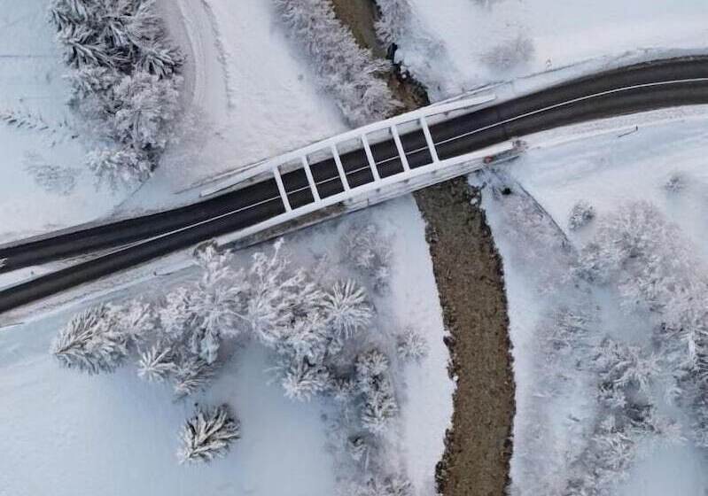 هتل Triangel Boutique