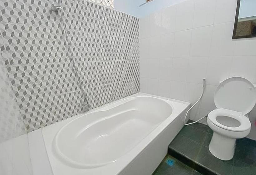 酒店 Ultima Syariah Cipanas Garut Mitra Reddoorz