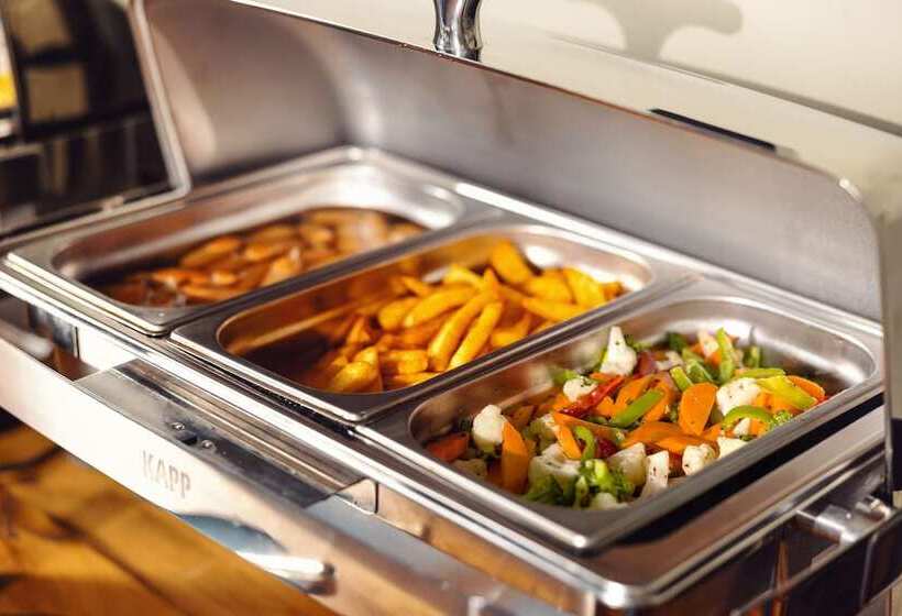 Meta Business Hotel By King David