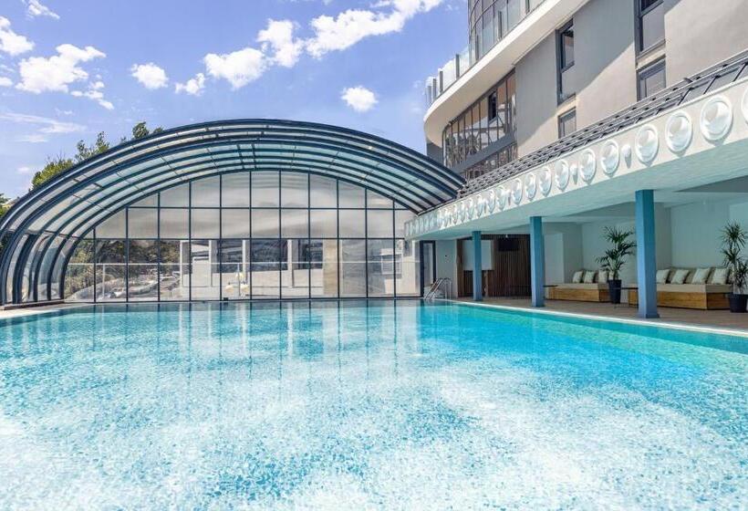 Meta Business Hotel By King David