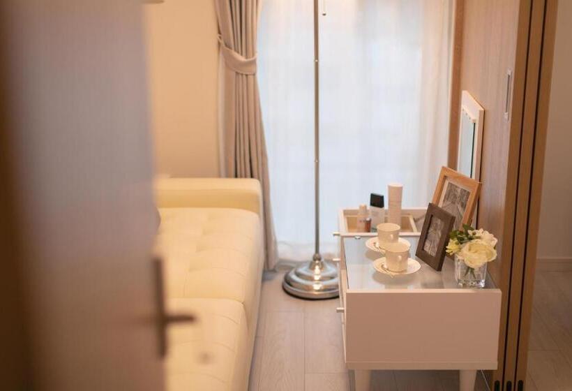 Osaka Sunshine Tower11