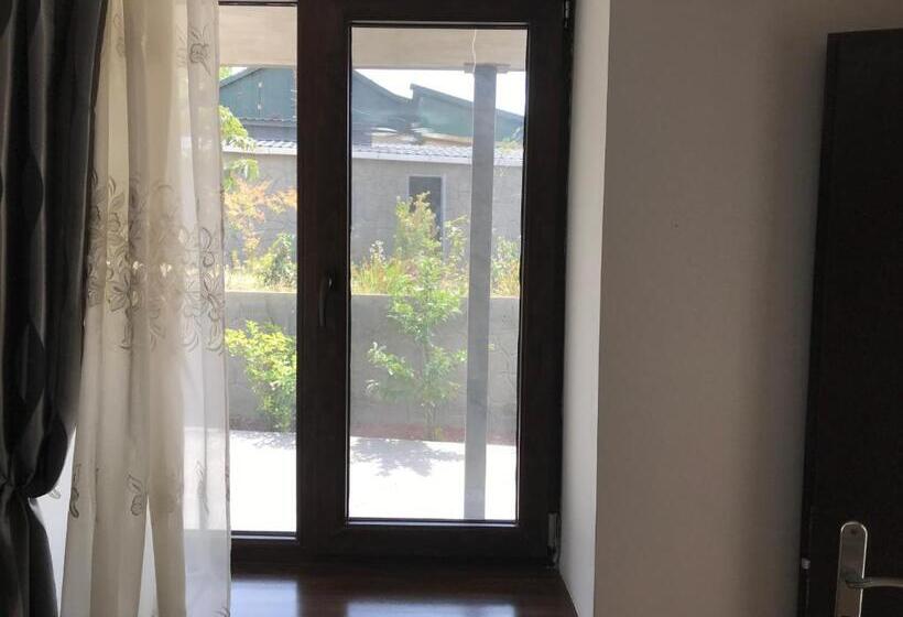 پانسیون Guest House Eden