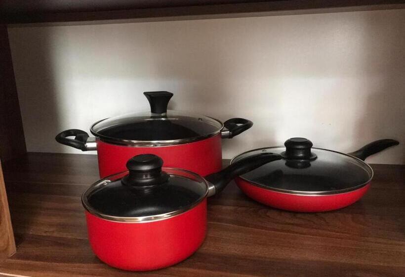 پانسیون Guest House Eden