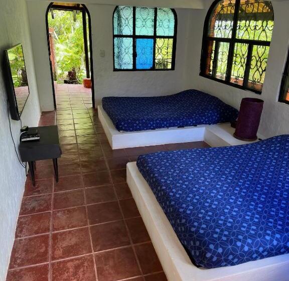 Пансион Finca Jaragual