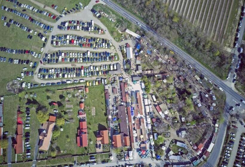 פנסיון Piac Vendégház