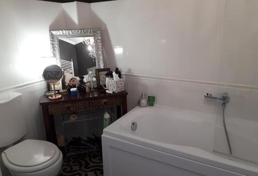 פנסיון Piac Vendégház