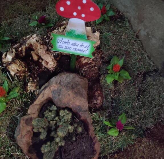 膳宿费 Cantinho Shirloca