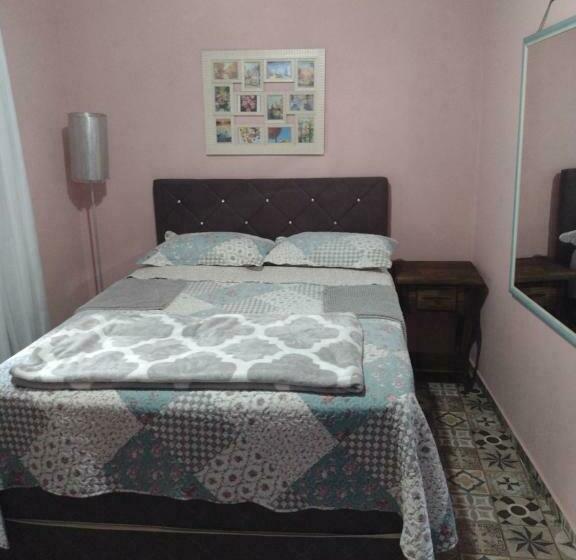 펜션 Rancho Velho Tropeiro